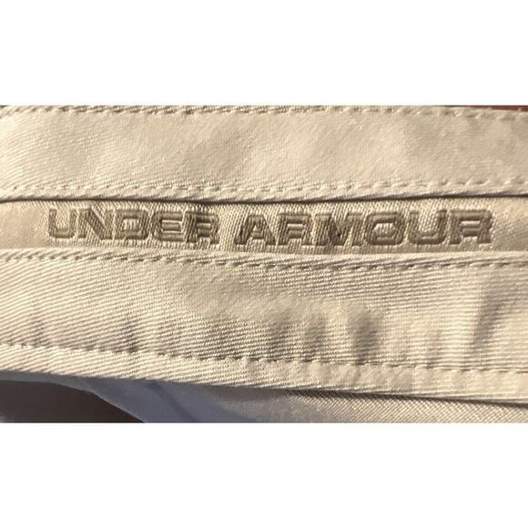 EUC Under Armour Golf Performance Capri Tan Beige Women's Size 6 - Picture 6 of 6